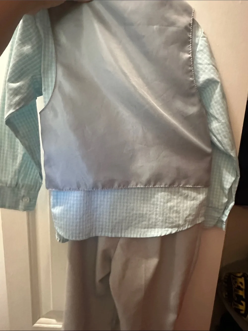 Izod Silver Vest with Blue Pocket Square